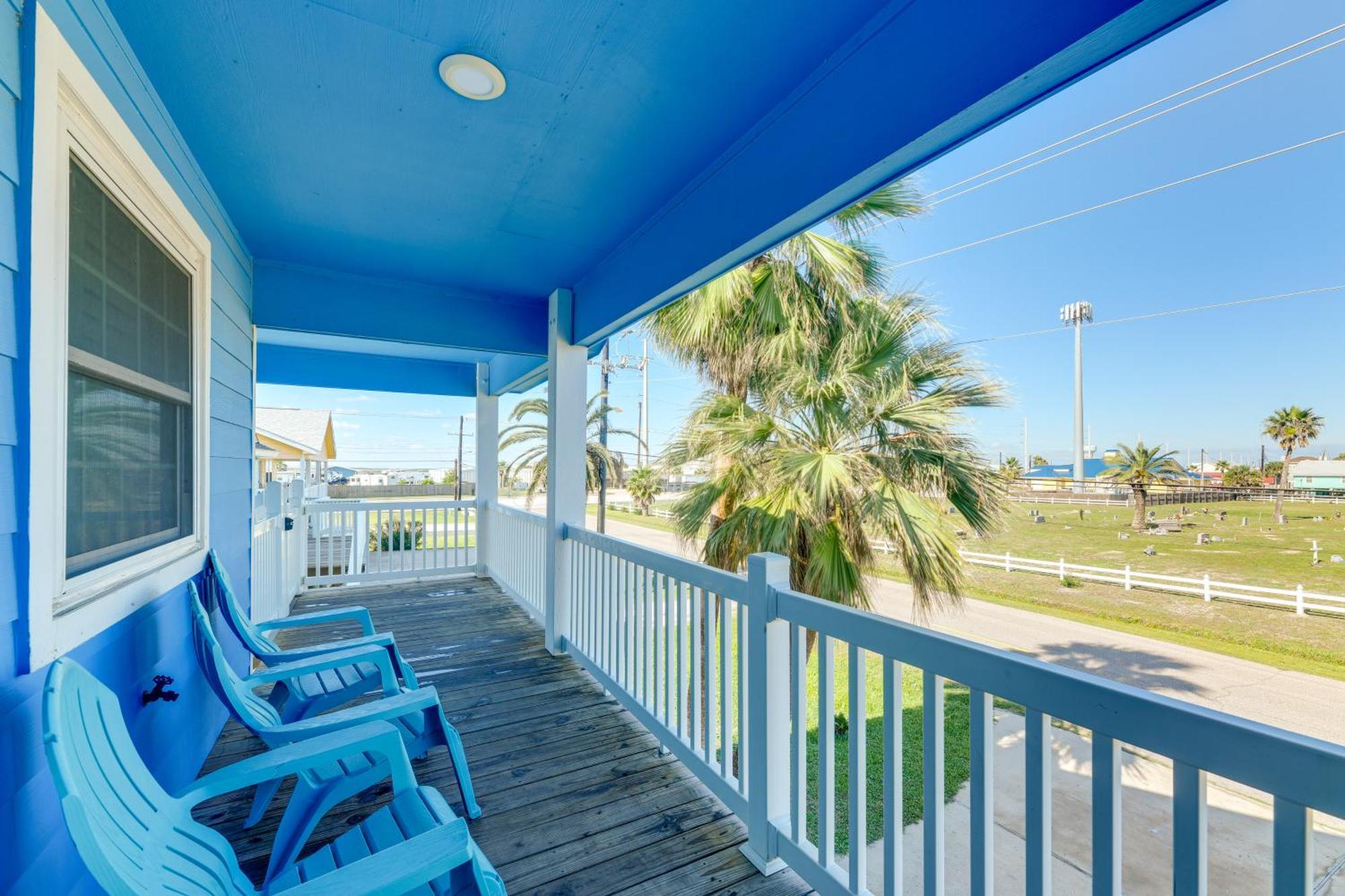 Trendy Port Aransas Home With Private Pool And Deck! Екстериор снимка